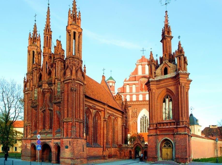 Cozy Apartment In Gothic Style House In The Heart Of The Old Town Вильнюс Экстерьер фото